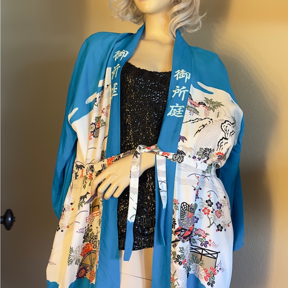 Vintage Free People  70s All Silk Kimono From Japan w Belt One of a Kind